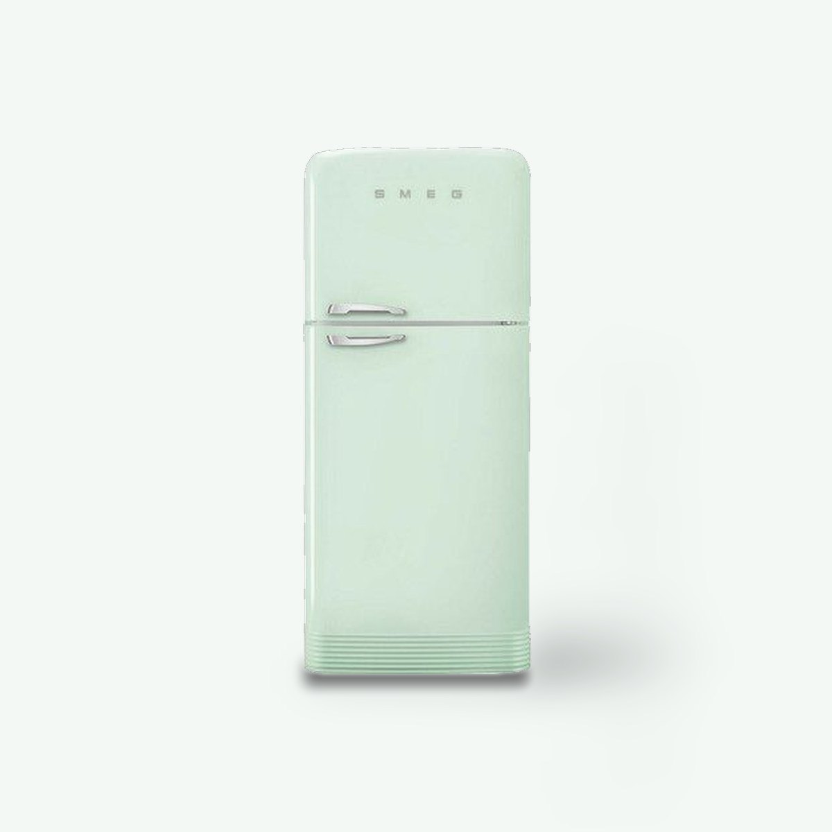 Smeg FAB50 two-door refrigerator (32 in.)