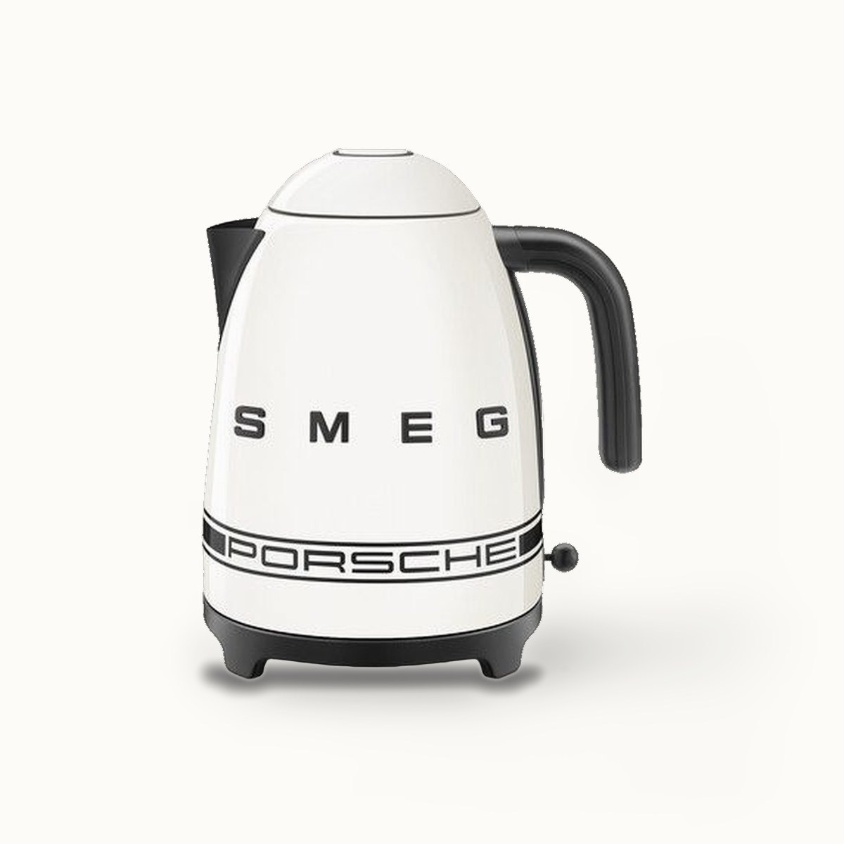 Smeg KLF03 1.7-liter kettle