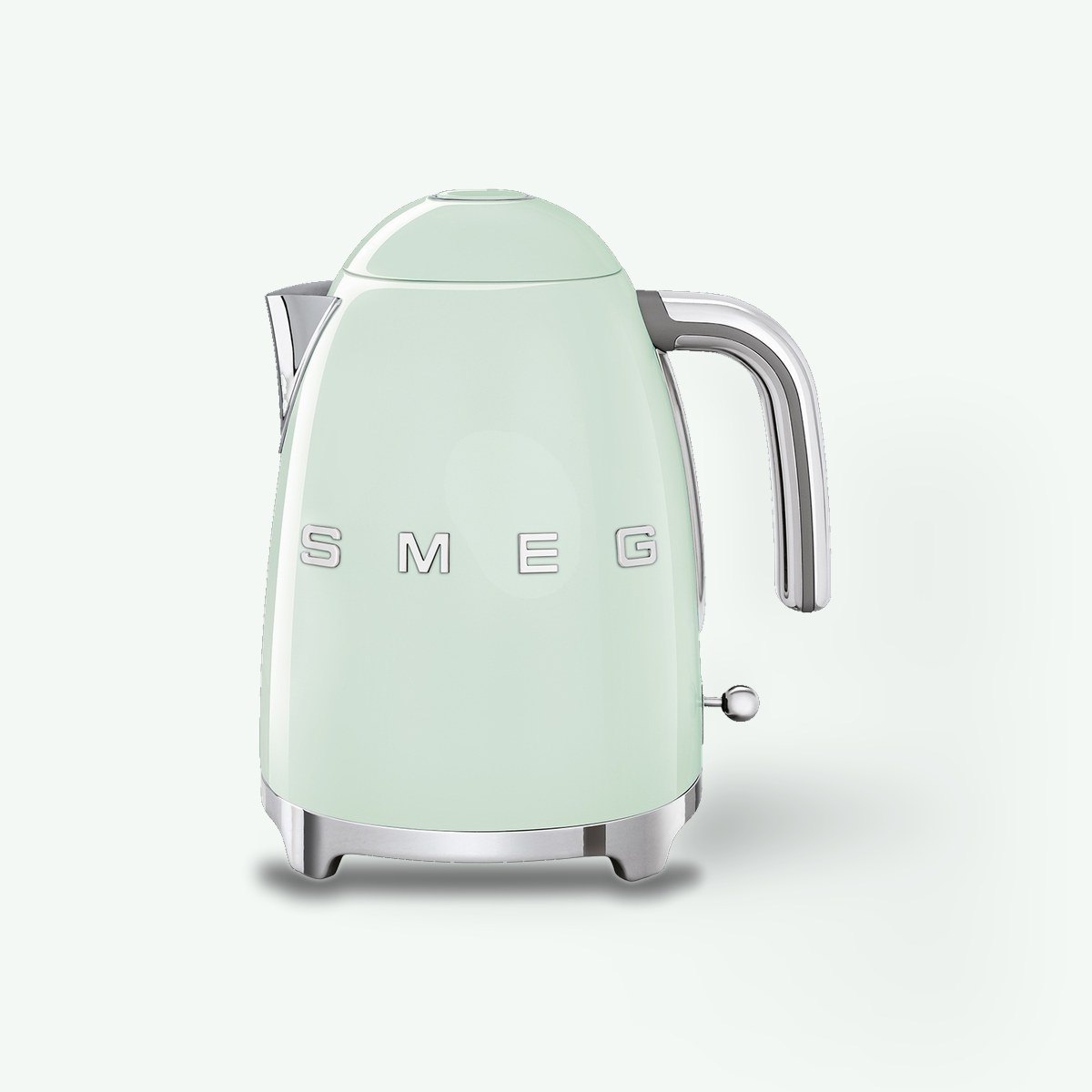 Smeg KLF03 1.7-liter kettle